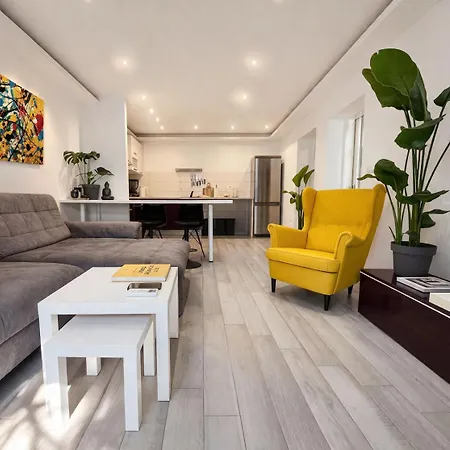 Apartment Luna *